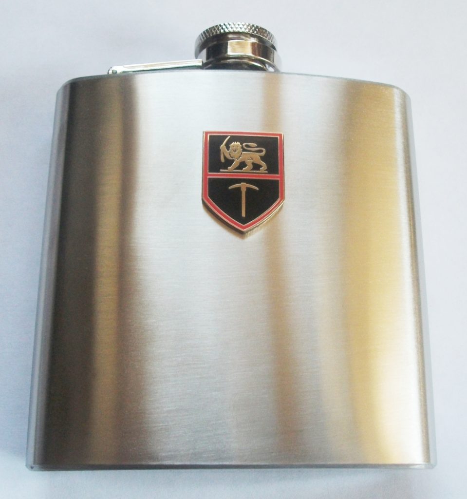 RHODESIAN ARMY HIP FLASK IN STAINLESS STEEL QUALITY ITEM